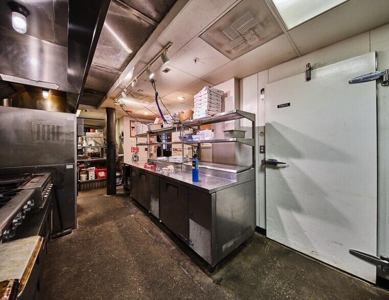 More Photos Of 503 S Front St, Columbus Office Residential For Lease