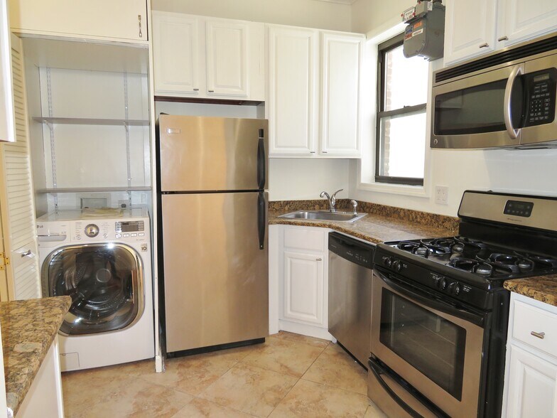 More Photos Of 542 W 147th St, New York Multifamily For Sale