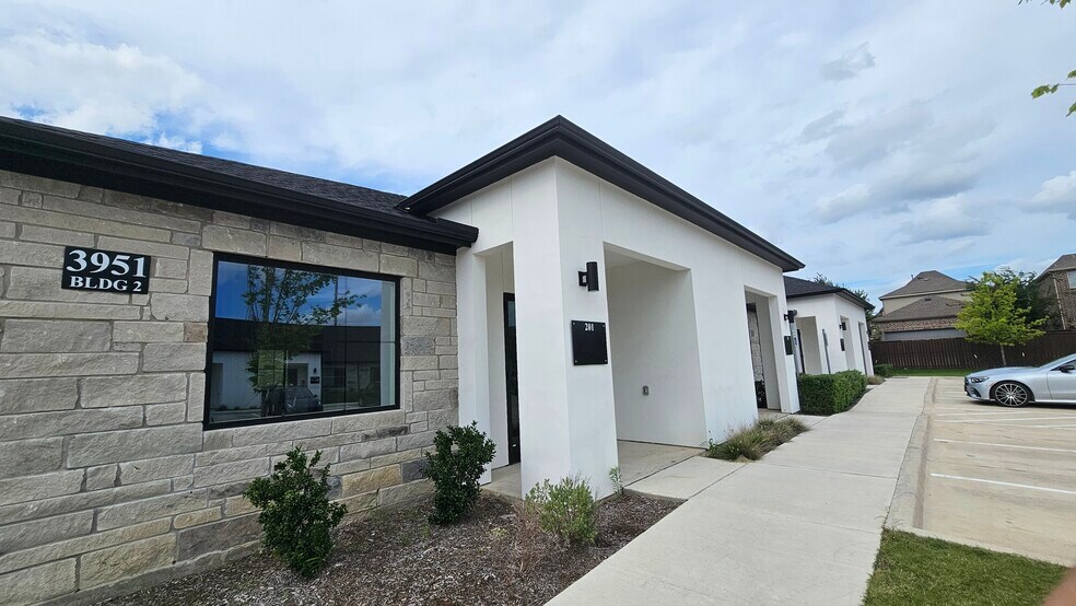 Primary Photo Of 3951 Alma Rd, McKinney Medical For Lease