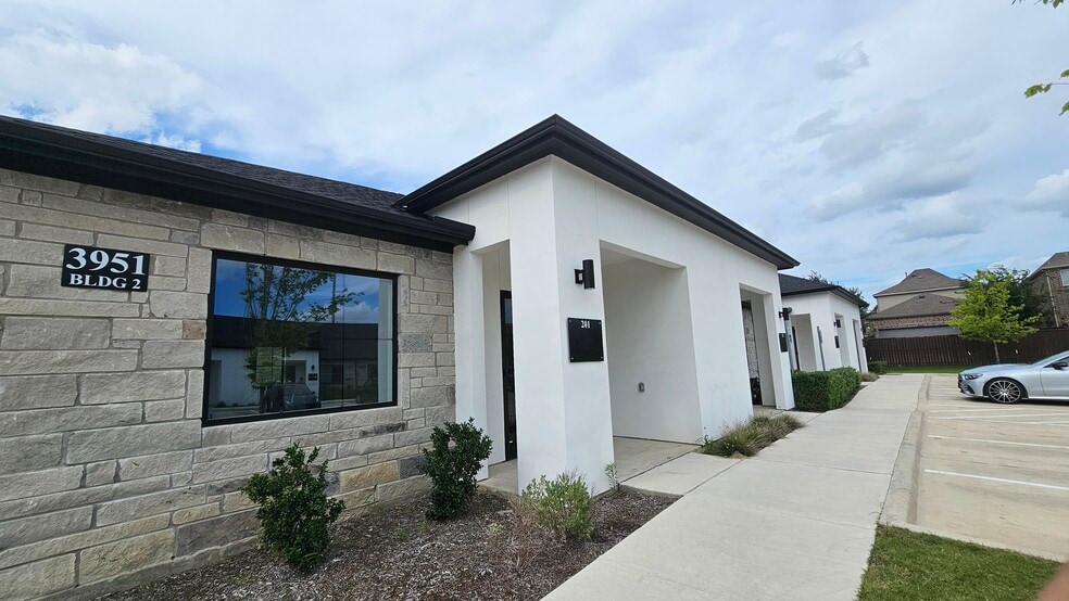 Primary Photo Of 3951 Alma Rd, McKinney Office For Sale