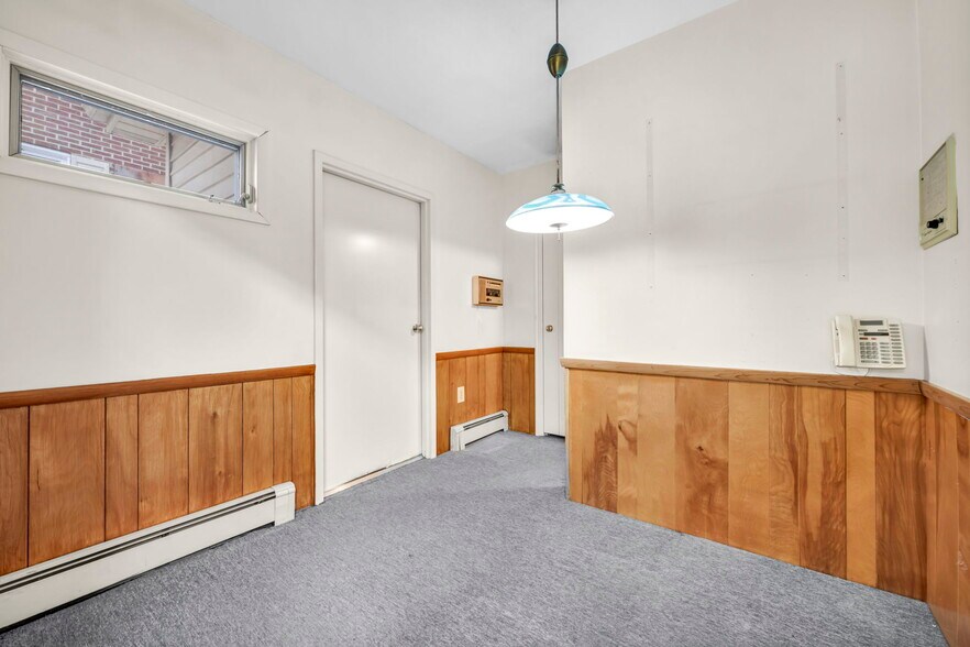 More Photos Of 10570-10574 Ravenna Rd, Twinsburg Office For Lease