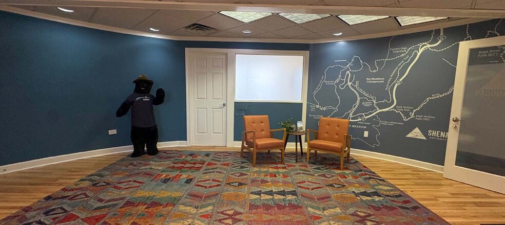 More Photos Of 300 Preston Ave, Charlottesville Office For Lease