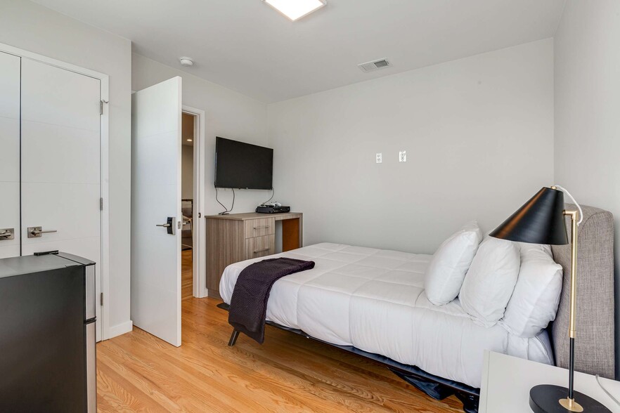 More Photos Of 1454 S Van Ness Ave, San Francisco Apartments For Sale