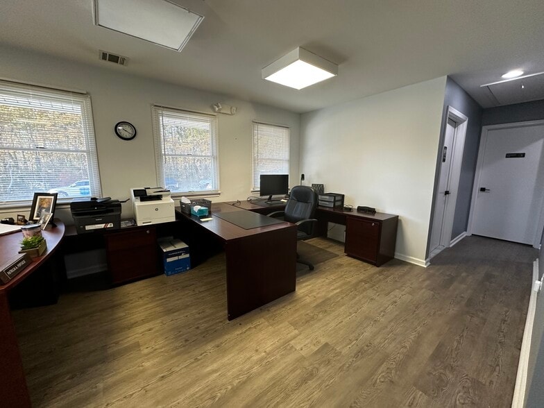 More Photos Of 1160 Beacon Ave, Manahawkin Medical For Sale