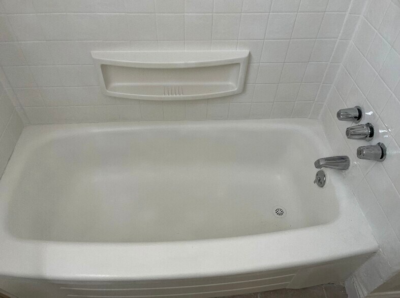 More Photos Of 419 B St, Richmond Apartments For Sale