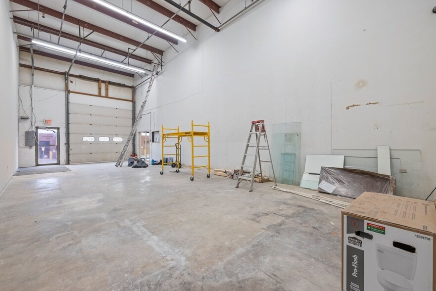 More Photos Of 7881 Beechcraft Ave, Gaithersburg Industrial For Sale