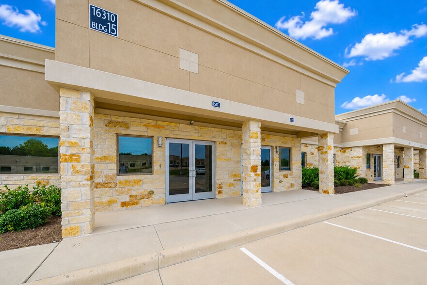 More Photos Of 16310 State Highway 249, Houston Office For Sale