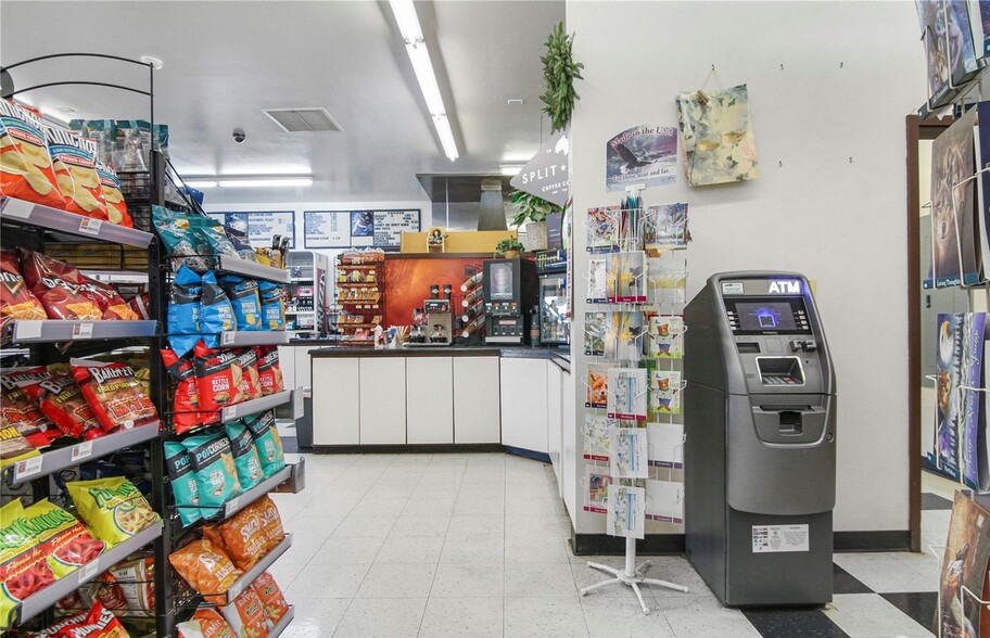 More Photos Of 17490 W Shelton Matlock Rd, Matlock Convenience Store For Sale