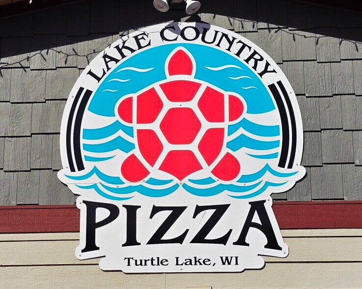 More Photos Of 225 US-8 Hwy, Turtle Lake General Retail For Sale