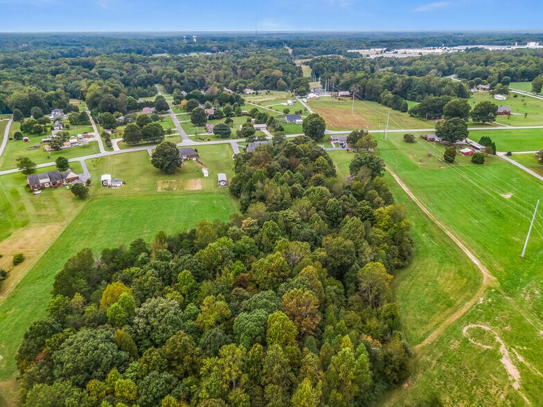 More Photos Of 1435 Thomas Rd, Lexington Land For Sale