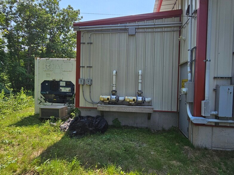 More Photos Of 21 Ranger Dr, Kittery Light Distribution For Sale