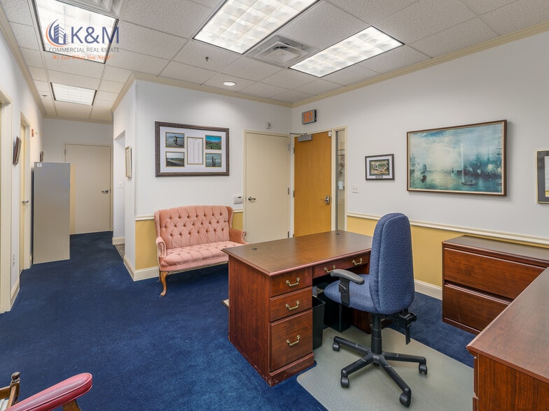 More Photos Of 459 Herndon Pky, Herndon Medical For Sale