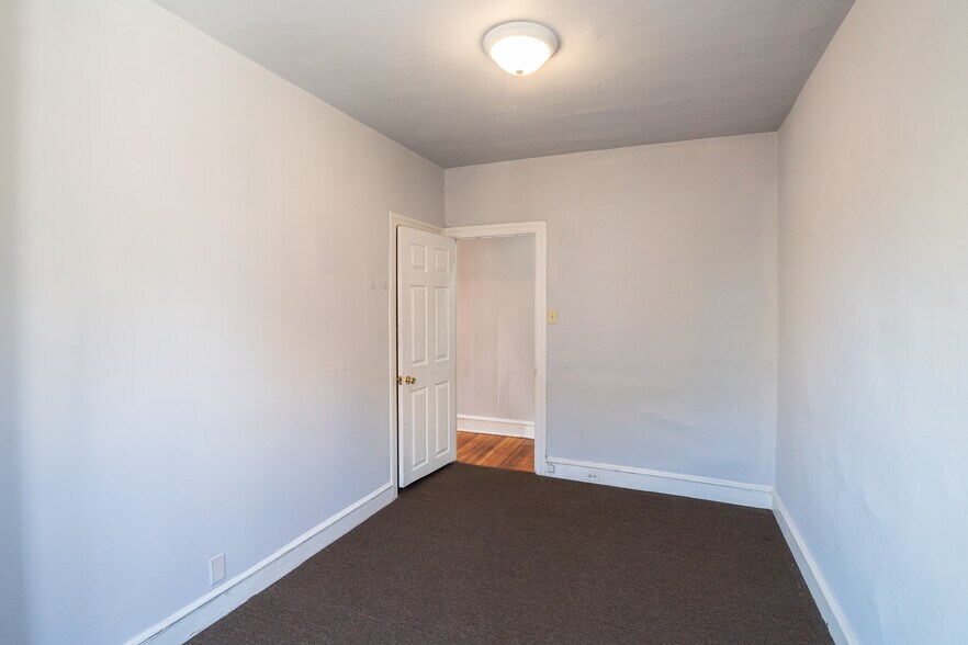 More Photos Of 2115 N 63rd St, Philadelphia Apartments For Sale