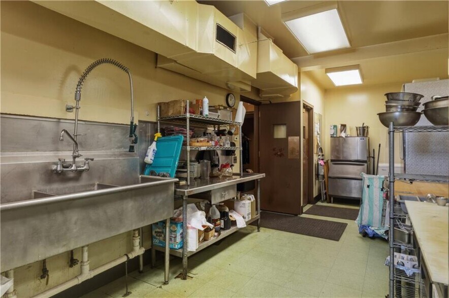 More Photos Of 1157 N Main St, Elmira Restaurant For Sale