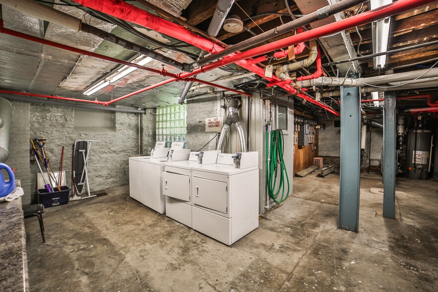 More Photos Of 176 North St, Buffalo Apartments For Sale