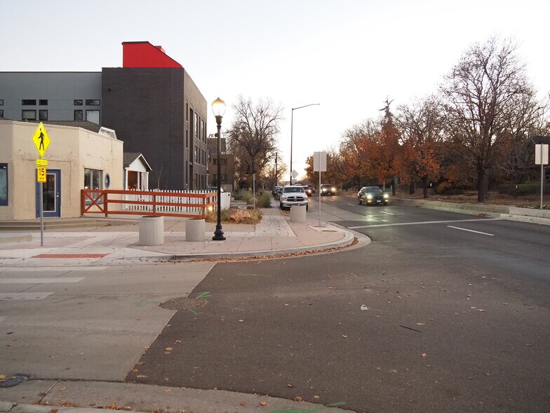 More Photos Of 2454 Federal Blvd, Denver Freestanding For Sale