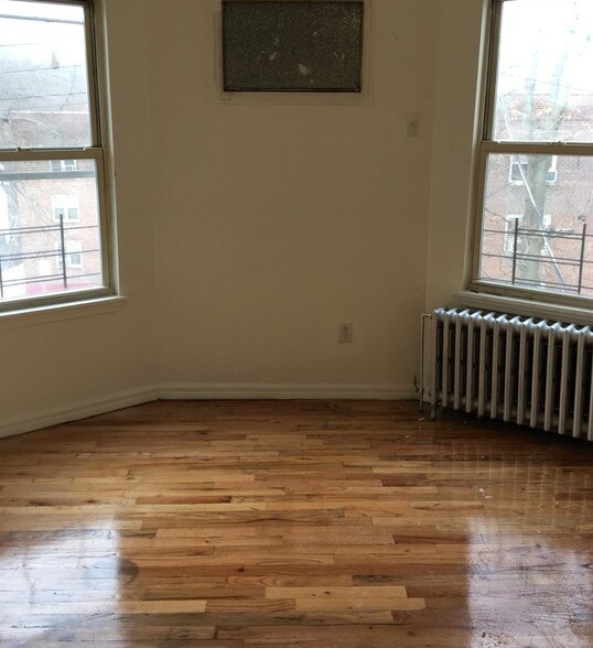 More Photos Of 25 Post St, Yonkers Apartments For Sale