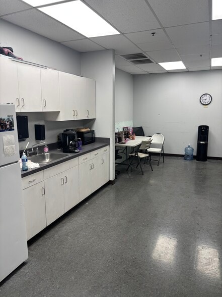 More Photos Of 1260-1270 Heil Quaker Blvd, La Vergne Distribution For Lease