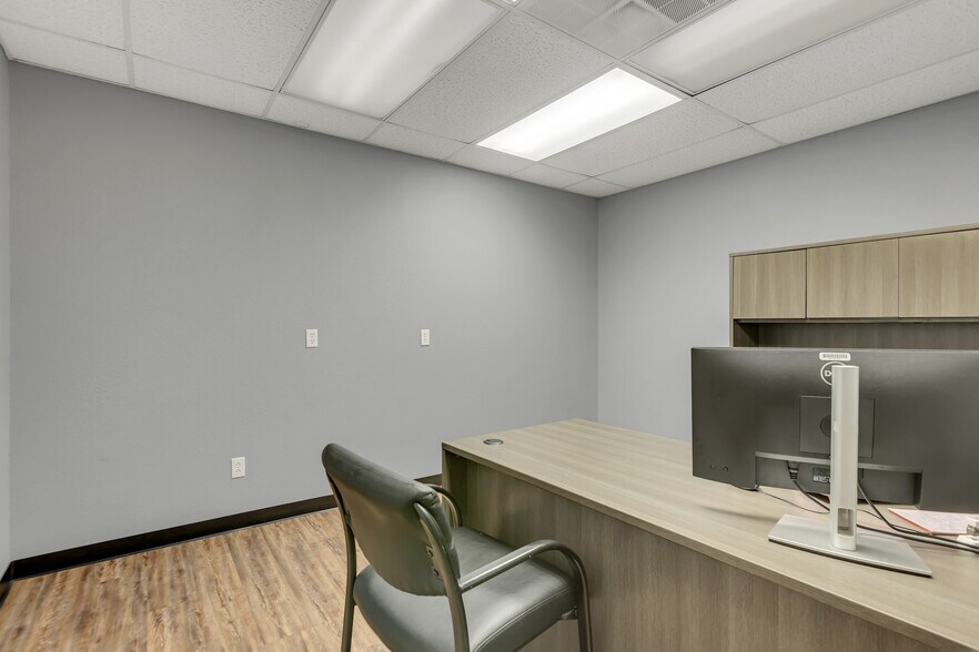 More Photos Of 2479 E 11th St, Odessa Medical For Sale