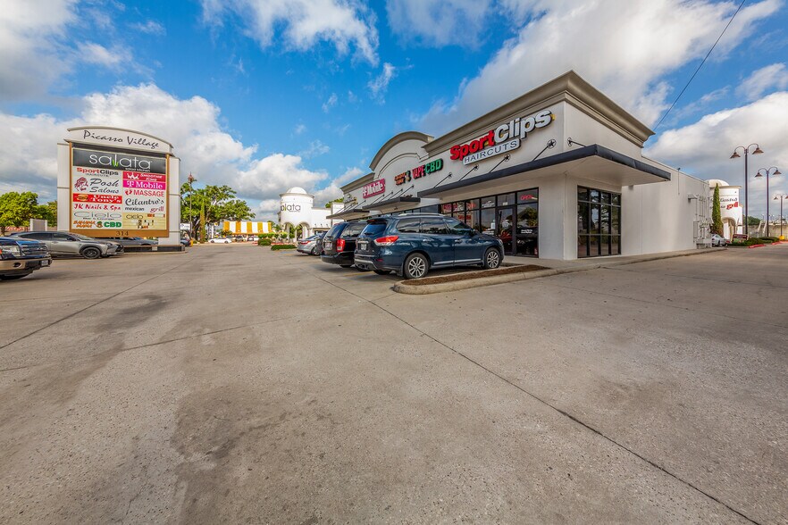 More Photos Of 314 Sawdust Rd, Spring Unknown For Lease