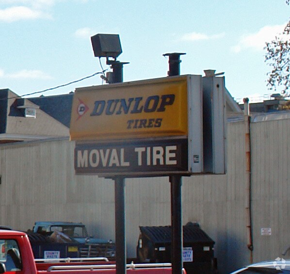 More Photos Of 175 W Main St, Amsterdam Auto Repair For Sale