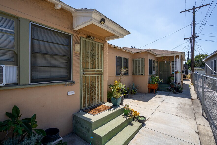 More Photos Of 8612 Beverlywood St, Los Angeles Apartments For Sale