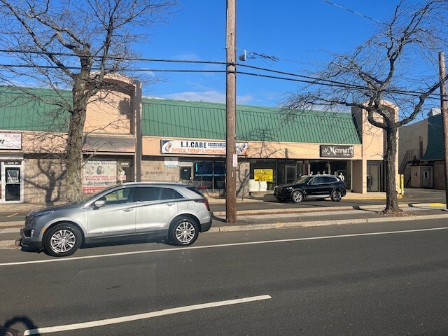 Primary Photo Of 250 W Old Country Road, Hicksville Office For Lease