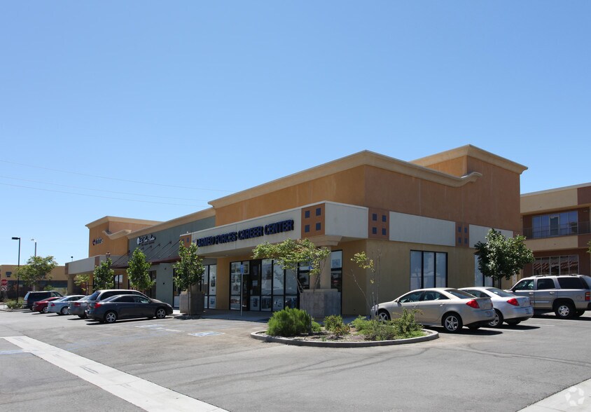 More Photos Of 40005-40155 10th St W, Palmdale Unknown For Lease