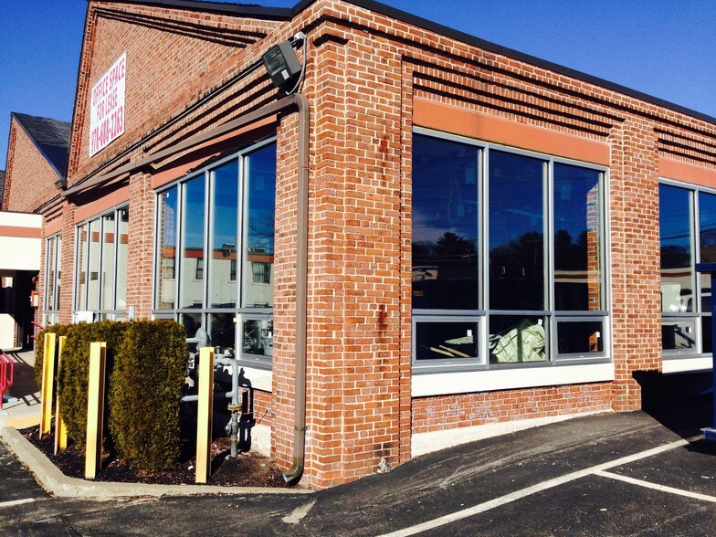 More Photos Of 200 Sutton St, North Andover Medical For Lease