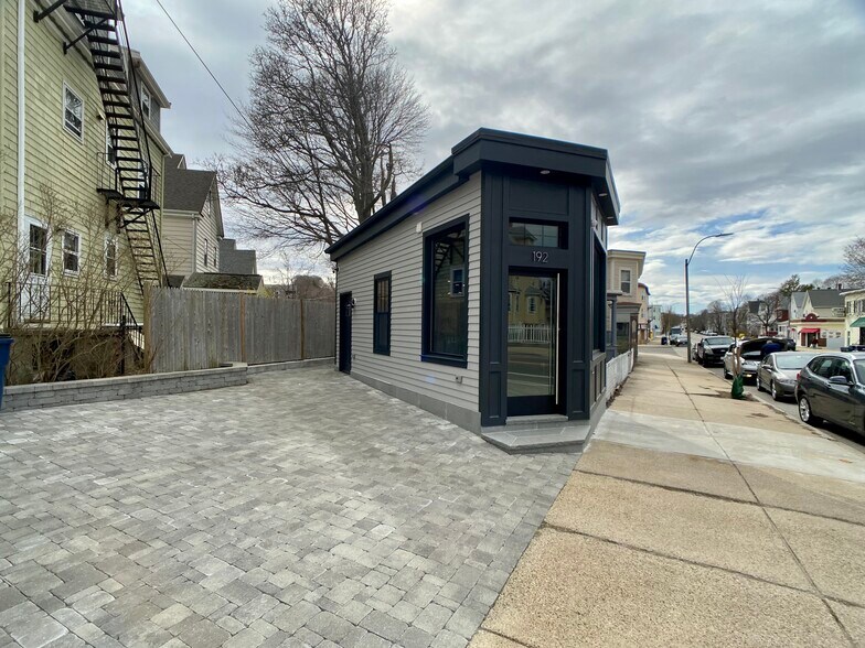More Photos Of 192 Belgrade Ave, Roslindale Loft Creative Space For Sale