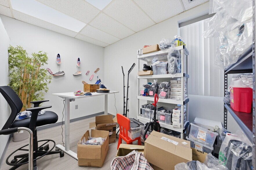 More Photos Of 299 Forest Ave, Paramus Office For Sale