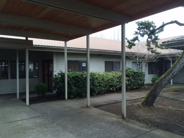 More Photos Of 17175 SW Tualatin Valley Hwy, Beaverton Unknown For Lease