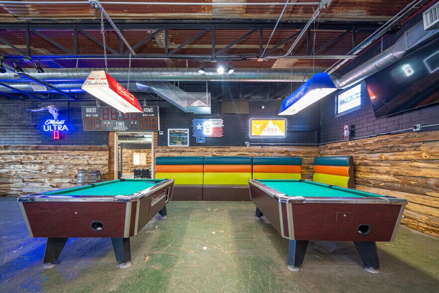 More Photos Of 367 State Highway 155 N, Gilmer Bar For Sale