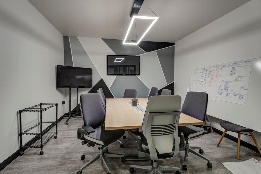 More Photos Of 227 Main St, Kingsport Storefront Retail Residential For Sale