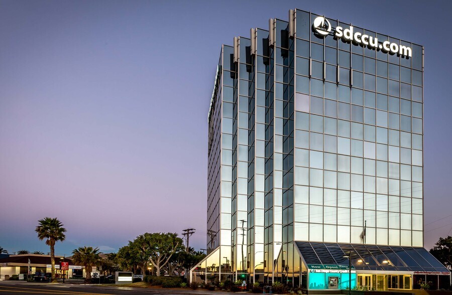 More Photos Of 3180 University Ave, San Diego Office For Lease