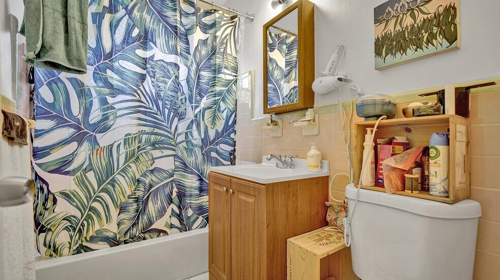 More Photos Of 7630 Byron Ave, Miami Beach Apartments For Sale