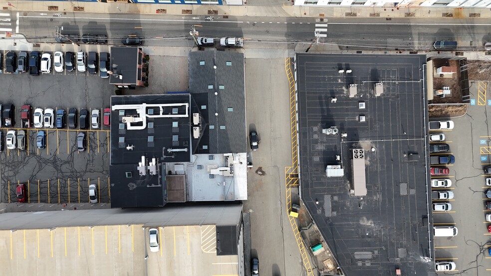 More Photos Of 160 Sidney St, Cambridge Office For Sale