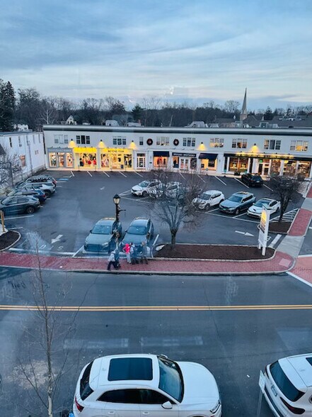 More Photos Of 125 Main St, Westport General Retail For Lease