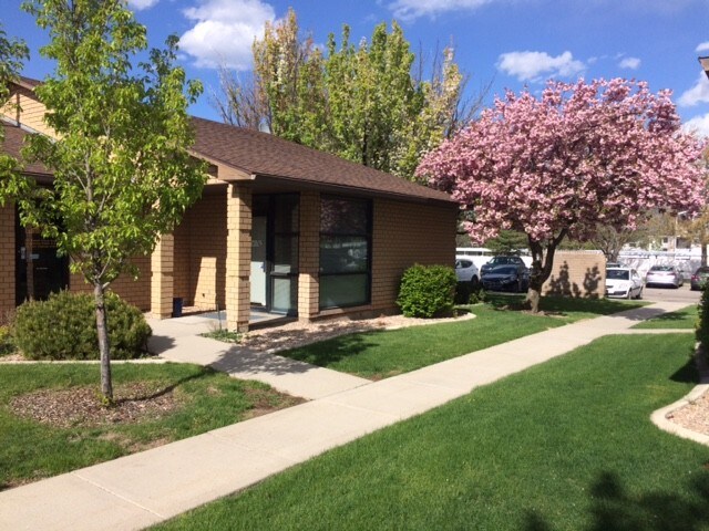 Primary Photo Of 9233 S Redwood Rd, West Jordan Medical For Lease