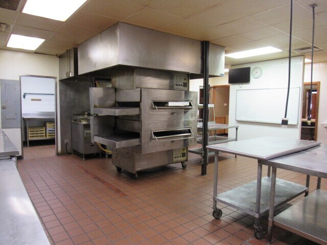 More Photos Of 509 E Oak St, Monticello Lodge Meeting Hall For Lease