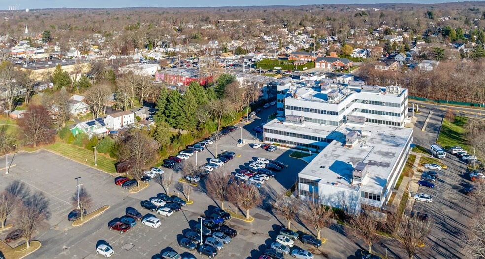 More Photos Of 33 Walt Whitman Rd, Huntington Station Office For Lease