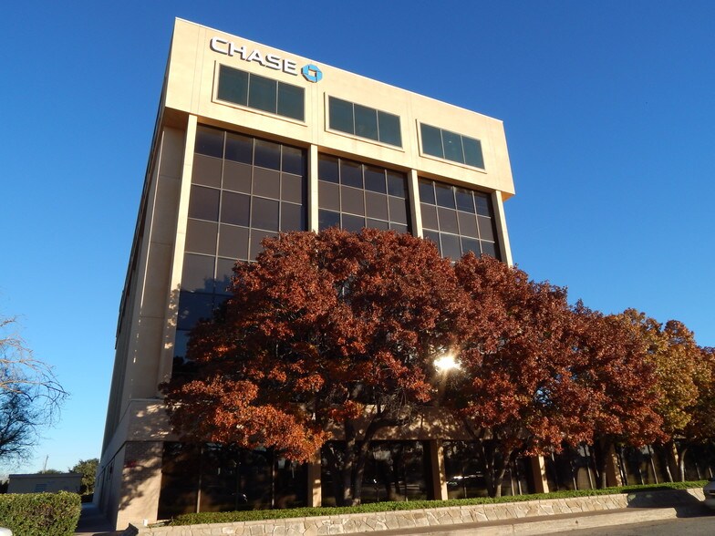 More Photos Of 3444 N 1st St, Abilene Office For Lease