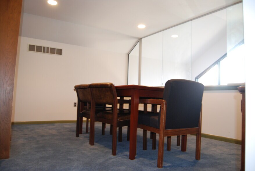 More Photos Of 1220 Valley Forge Rd, Phoenixville Loft Creative Space For Sale