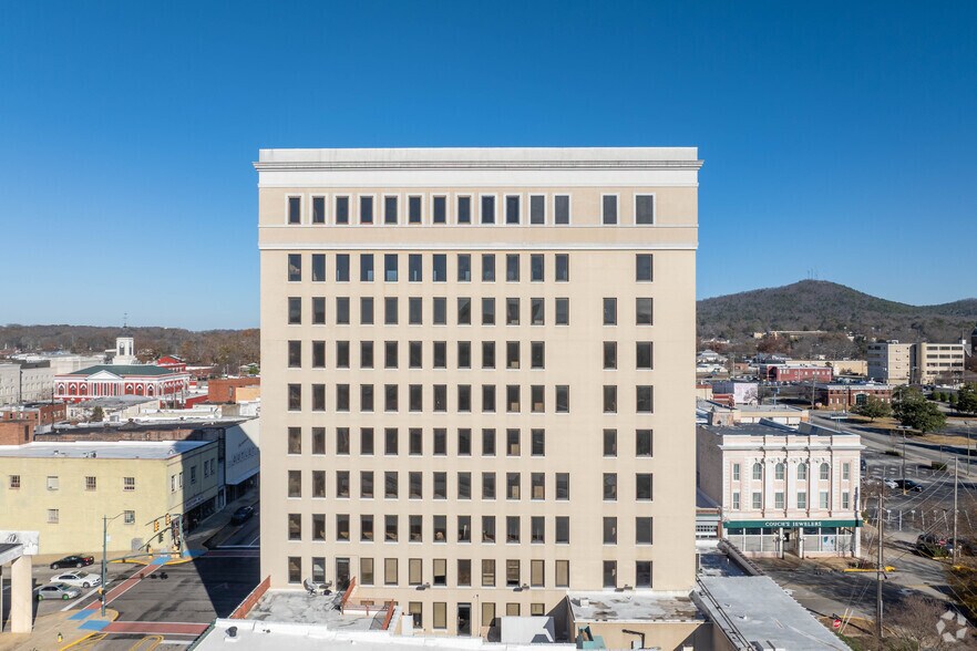 More Photos Of 931 Noble St, Anniston Office For Sale