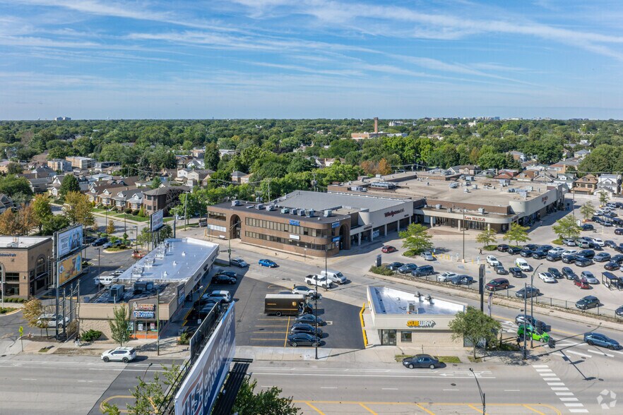 More Photos Of 6304 N Nagle Ave, Chicago Storefront For Lease