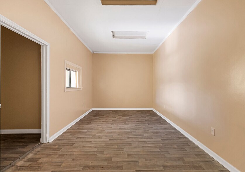 More Photos Of 2636 E Oglethorpe Hwy, Hinesville Distribution For Sale