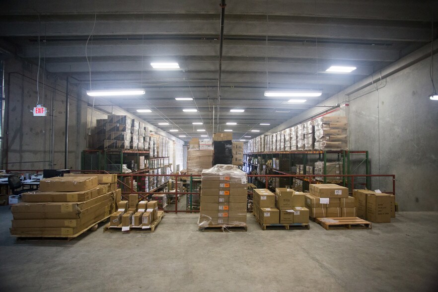 More Photos Of 2005-2185 NW 115th Ave, Miami Manufacturing For Lease