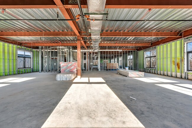 More Photos Of 374 Green St, Woodbridge Coworking Space