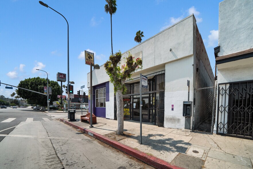 More Photos Of 4973-4975 N Huntington Dr, Los Angeles Storefront Retail Residential For Lease