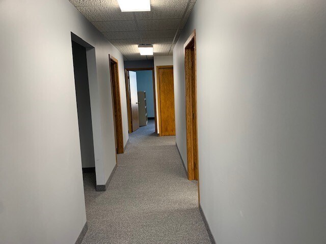 More Photos Of 505-511 5th St, Sioux City Office For Sale